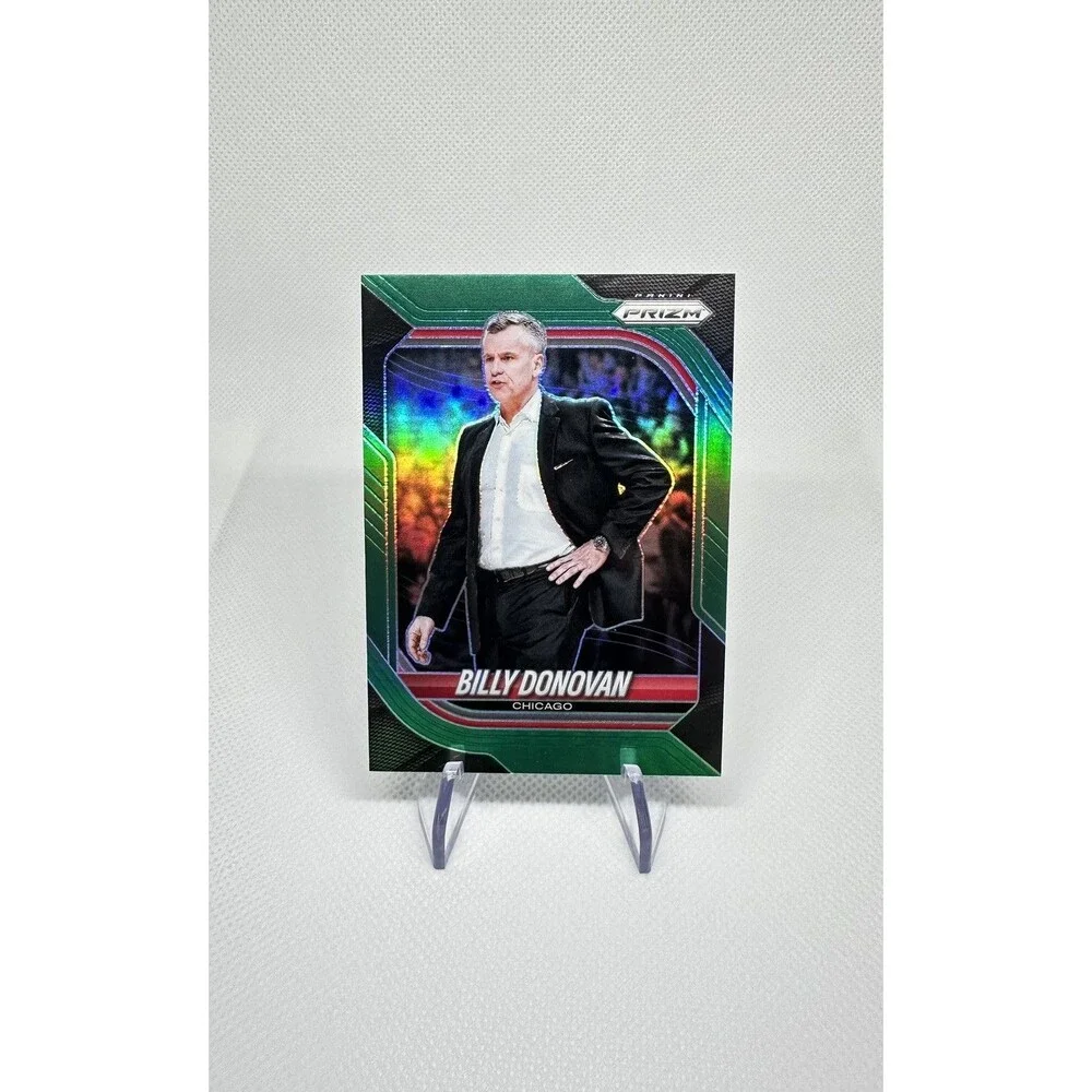 2025-26 Panini Prizm Basketball BILLY DONOVAN #62 GREEN Prizm Chicago Bulls